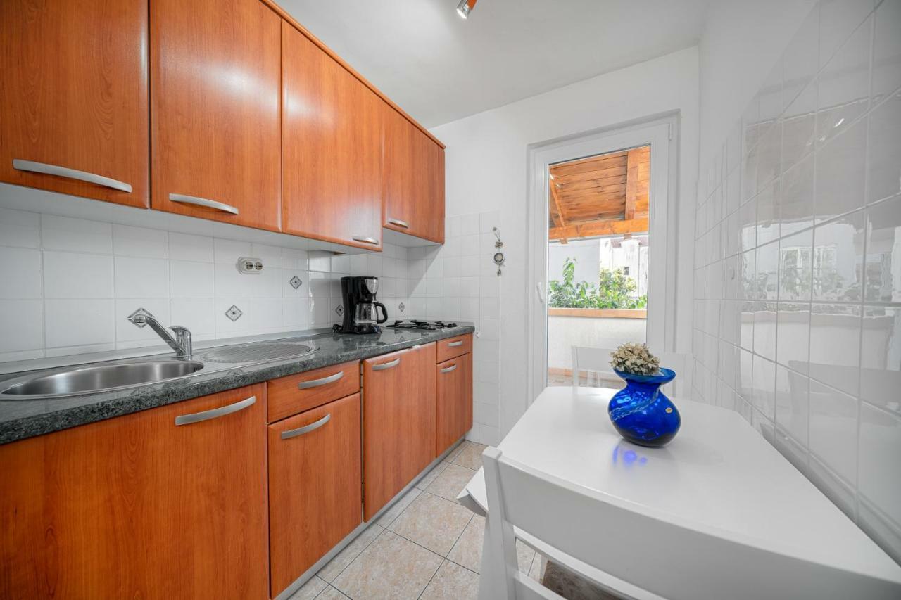 Apartmani Pataca Водице Экстерьер фото